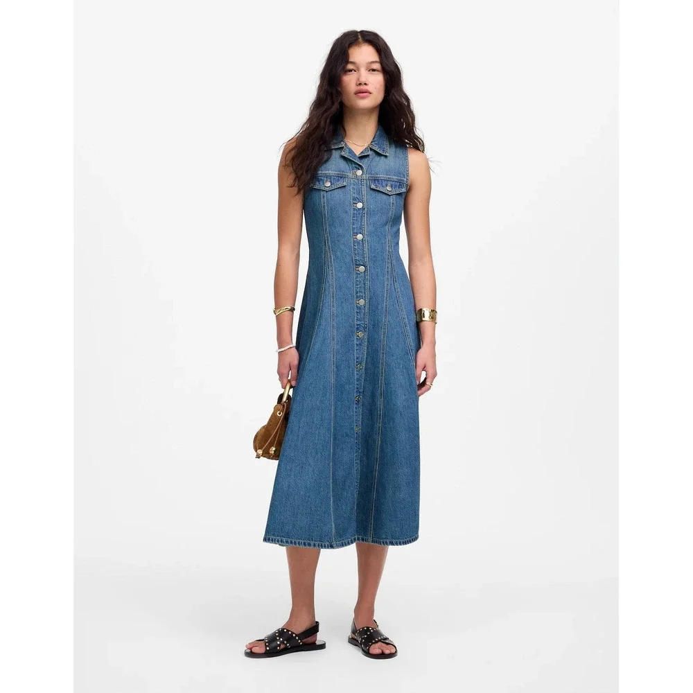 Madewell Pleated Midi Shirtdress in Billings Wash: Airy Denim‎ Edition – Size 0